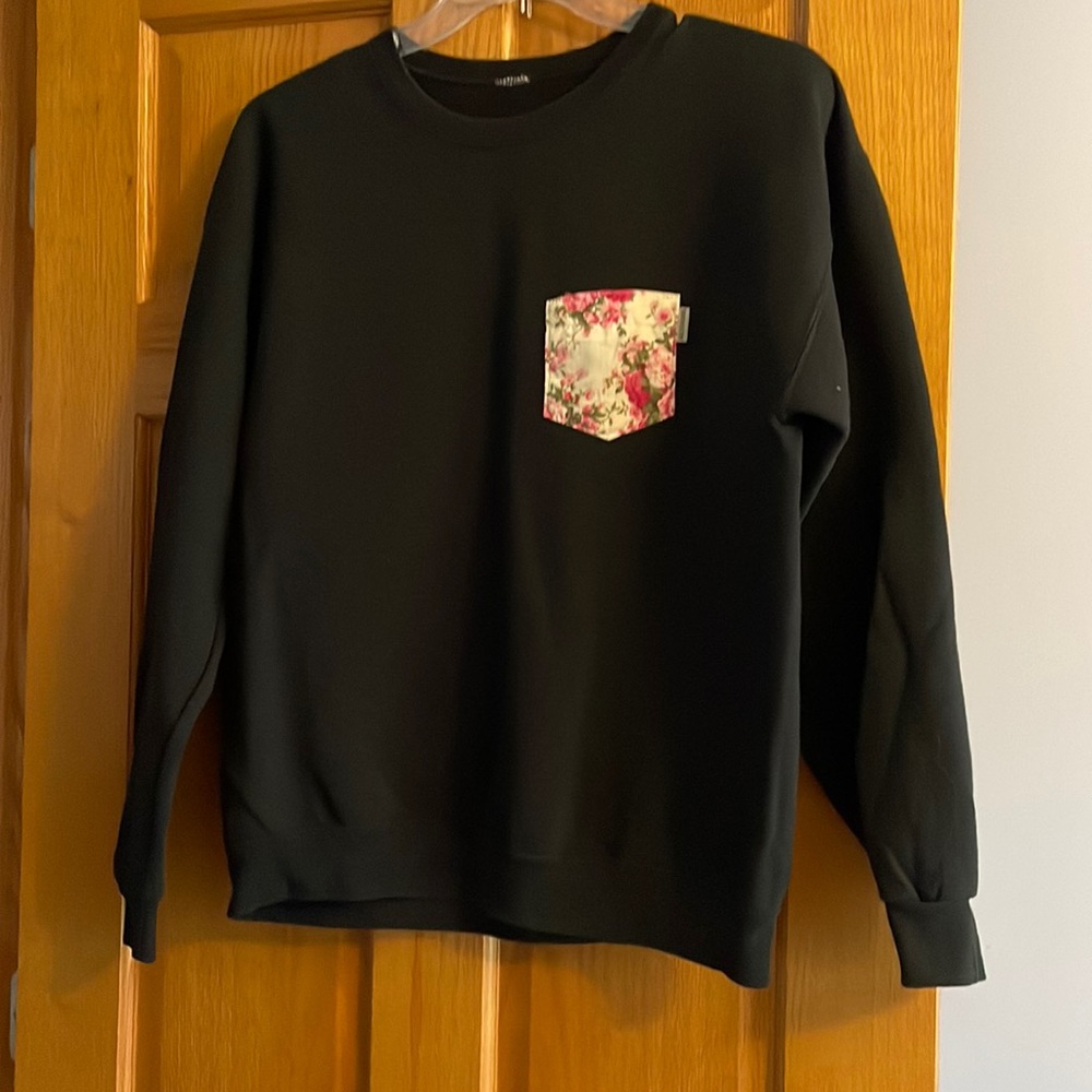 Ladies Serengetee sweatshirt